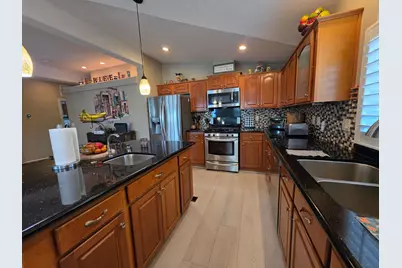 141 Chateau La Salle Dr 141, San Jose, CA 95111 - Photo 10