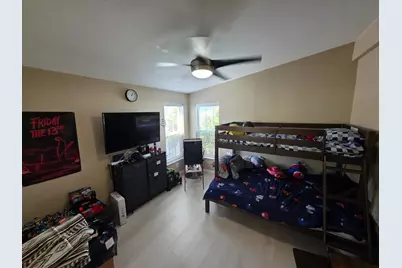 141 Chateau La Salle Dr 141, San Jose, CA 95111 - Photo 24