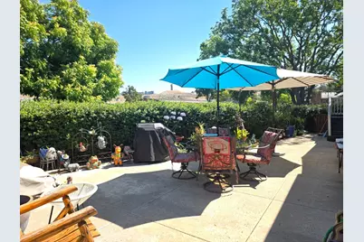 141 Chateau La Salle Dr 141, San Jose, CA 95111 - Photo 38