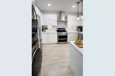 930 California Ave 105, Santa Monica, CA 90403 - Photo 2