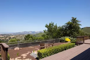 10590 Hidden Mesa Pl, Monterey, CA 93940 - Photo 12
