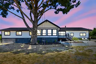 73 Aloha Ct, Petaluma, CA 94952 - Photo 2
