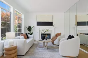2325 De Varona Pl, Santa Clara, CA 95050 - Photo 32