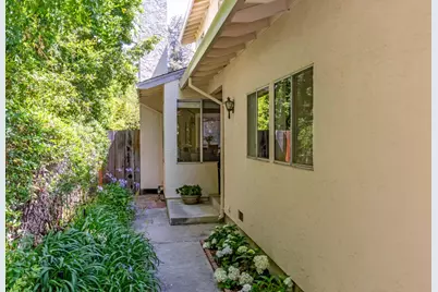 411 Offenbach Pl, Sunnyvale, CA 94087 - Photo 26