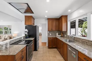2 Burnham Ct, San Carlos, CA 94070 - Photo 12