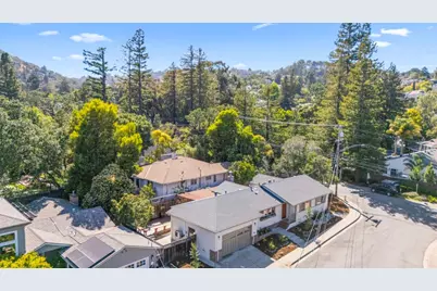 2 Burnham Ct, San Carlos, CA 94070 - Photo 28