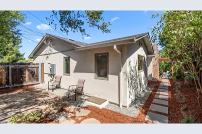 2 Burnham Ct, San Carlos, CA 94070 - Photo 22