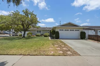 407 Pueblo Dr, Salinas, CA 93906 - Photo 1