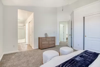 643 E Springer Dr, Turlock, CA 95382 - Photo 12