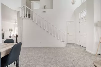 643 E Springer Dr, Turlock, CA 95382 - Photo 26