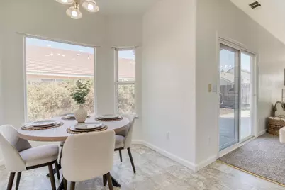 643 E Springer Dr, Turlock, CA 95382 - Photo 2