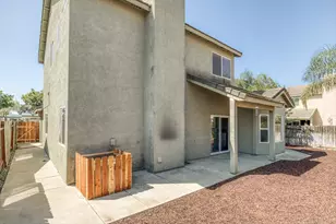 643 E Springer Dr, Turlock, CA 95382 - Photo 16
