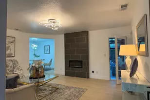 17 Yarnall Pl, Redwood City, CA 94063 - Photo 2