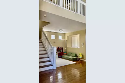 57 S 17th St, San Jose, CA 95112 - Photo 2