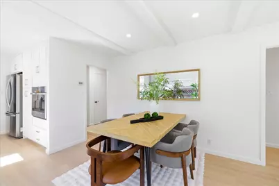 2000 Howard Ave, San Carlos, CA 94070 - Photo 16