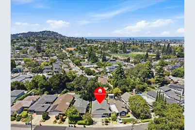 2000 Howard Ave, San Carlos, CA 94070 - Photo 4