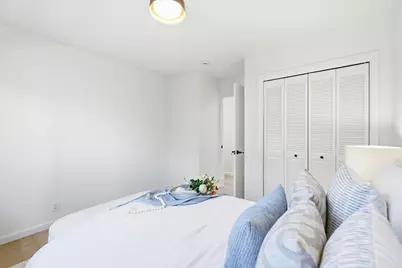 2000 Howard Ave, San Carlos, CA 94070 - Photo 40