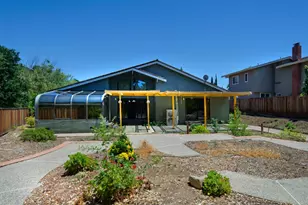 6805 Bluffwood Ct, San Jose, CA 95120 - Photo 36