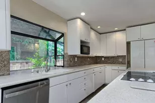 6805 Bluffwood Ct, San Jose, CA 95120 - Photo 12