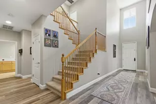 16815 Cabernet Cir, Morgan Hill, CA 95037 - Photo 20