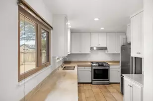 36 Wellings Pl, Monterey, CA 93940 - Photo 6
