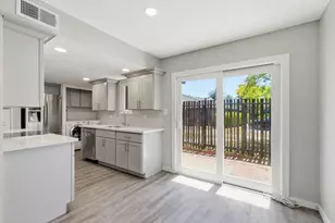 1806 Chinquapin Ct C, Concord, CA 94519 - Photo 6