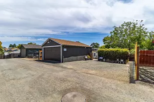 843 W I St, Benicia, CA 94510 - Photo 42