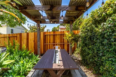 843 W I St, Benicia, CA 94510 - Photo 46