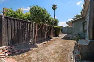 1748 Higgins Ave, Santa Clara, CA 95051 - Photo 22