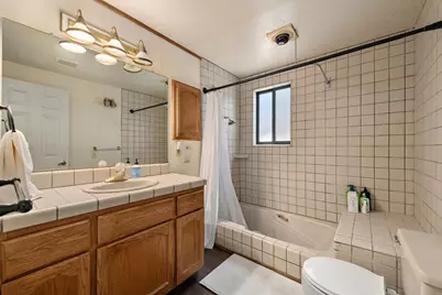 1748 Higgins Ave, Santa Clara, CA 95051 - Photo 18