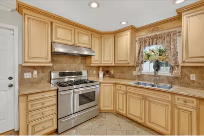990 Sinbad Ave, San Jose, CA 95116 - Photo 12