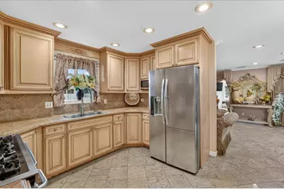 990 Sinbad Ave, San Jose, CA 95116 - Photo 1