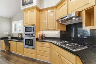 8762 McCarty Ranch Dr, San Jose, CA 95135 - Photo 16