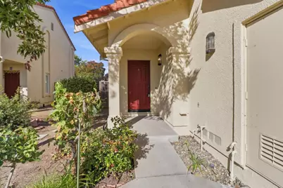 242 Fairmeadow Way, Milpitas, CA 95035 - Photo 4