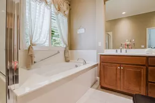 2379 Gaines Ln, Tracy, CA 95377 - Photo 8
