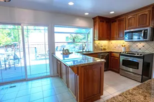 961 Chemise Dr, San Jose, CA 95136 - Photo 8