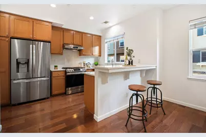 1121 Kassel Ter, Sunnyvale, CA 94089 - Photo 8