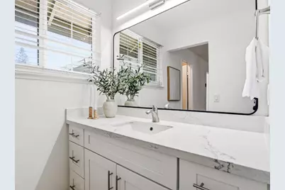 2585 Rymar Dr, San Jose, CA 95133 - Photo 24