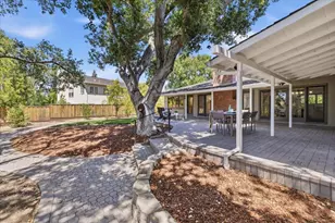 484 Aspen Way, Los Altos, CA 94024 - Photo 34