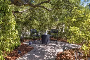 484 Aspen Way, Los Altos, CA 94024 - Photo 40