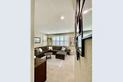 111 Vistamonte Ave, Daly City, CA 94015 - Photo 12