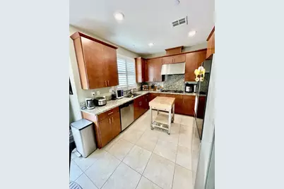 111 Vistamonte Ave, Daly City, CA 94015 - Photo 16