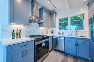 339 Kings Rd, Brisbane, CA 94005 - Photo 8