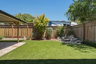 530 B St, Hollister, CA 95023 - Photo 6