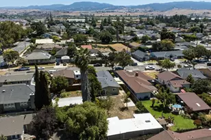 530 B St, Hollister, CA 95023 - Photo 44