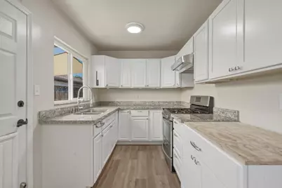 530 B St, Hollister, CA 95023 - Photo 24