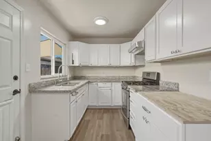 530 B St, Hollister, CA 95023 - Photo 24