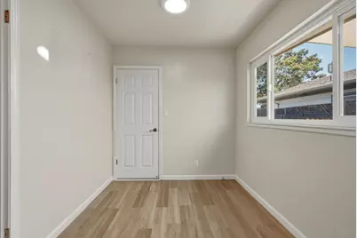 530 B St, Hollister, CA 95023 - Photo 26