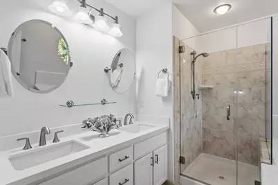 719 Hibiscus Pl, San Jose, CA 95117 - Photo 14