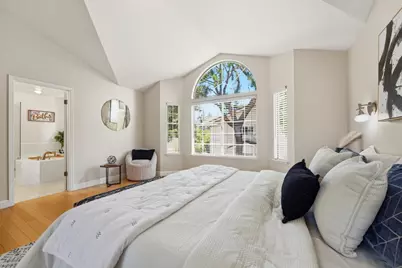 719 Hibiscus Pl, San Jose, CA 95117 - Photo 18